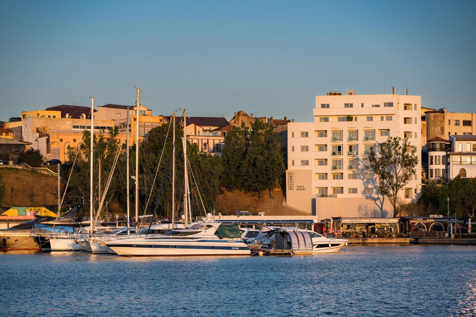 Rezident Tomis Marina Appartement Constanţa Buitenkant foto